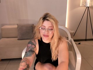 MadisonKane Porn Show