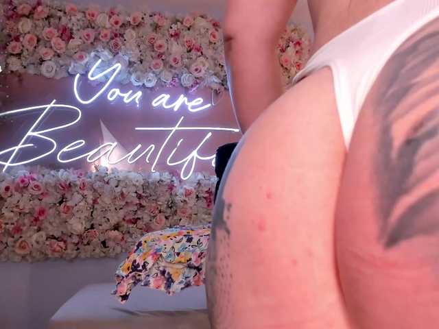 MadisonKane's BongaCams show and profile