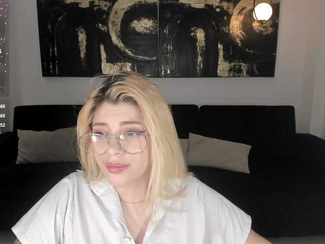 MadisonKane's BongaCams show and profile