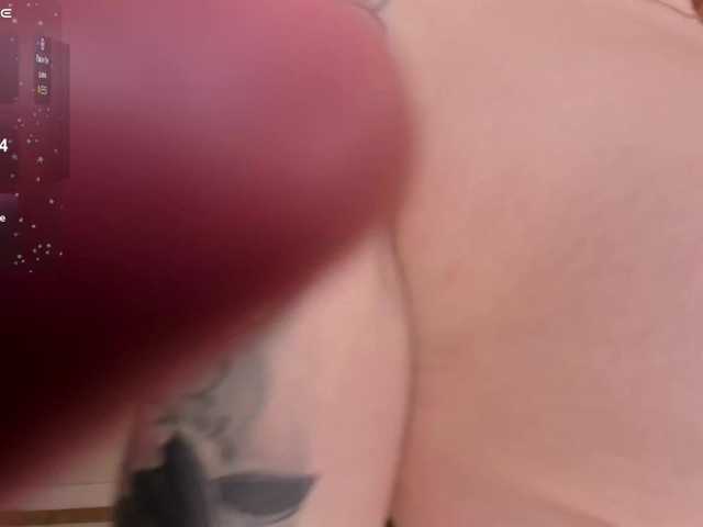 MadisonKane's BongaCams show and profile