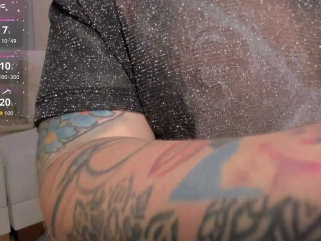 MadisonKane's BongaCams show and profile