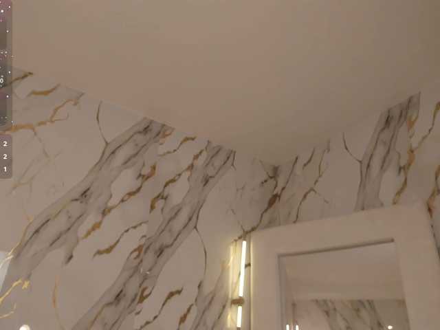 MadisonKane's BongaCams show and profile