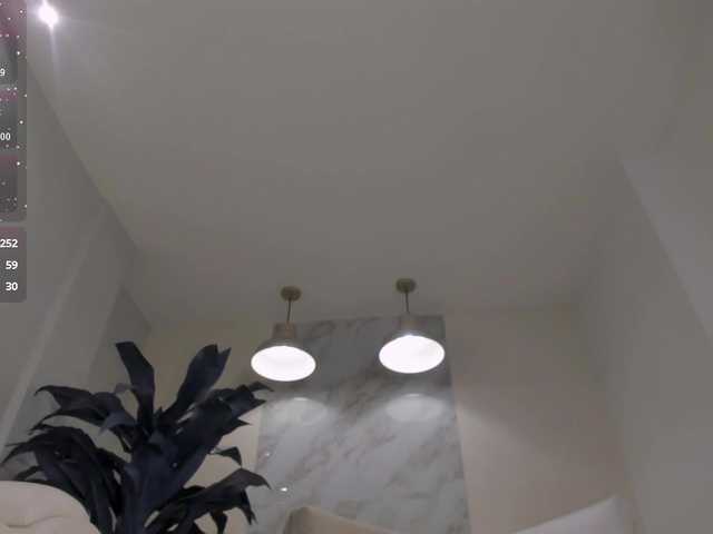 MadisonKane's BongaCams show and profile