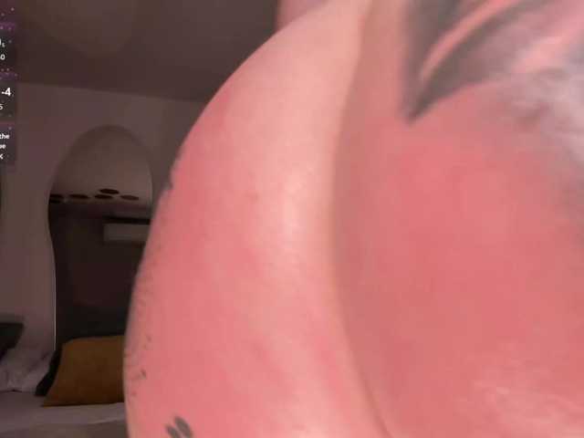 MadisonKane's BongaCams show and profile