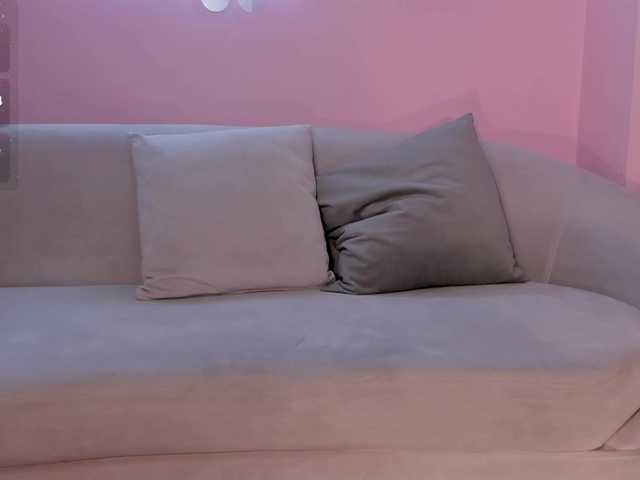 MadisonKane's BongaCams show and profile