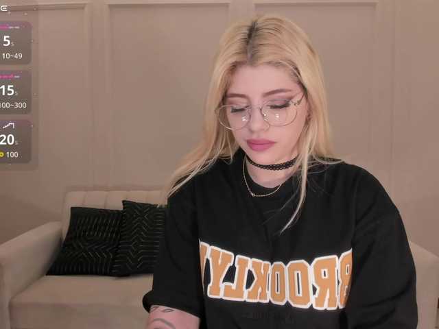 MadisonKane's BongaCams show and profile