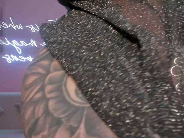 MadisonKane's BongaCams show and profile