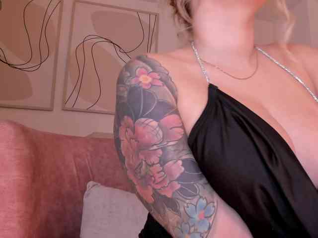 MadisonKane webcam