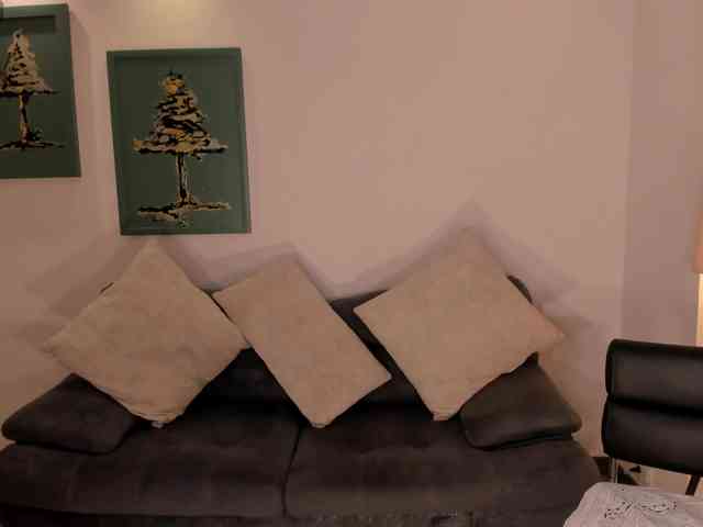 MadisonKane webcam