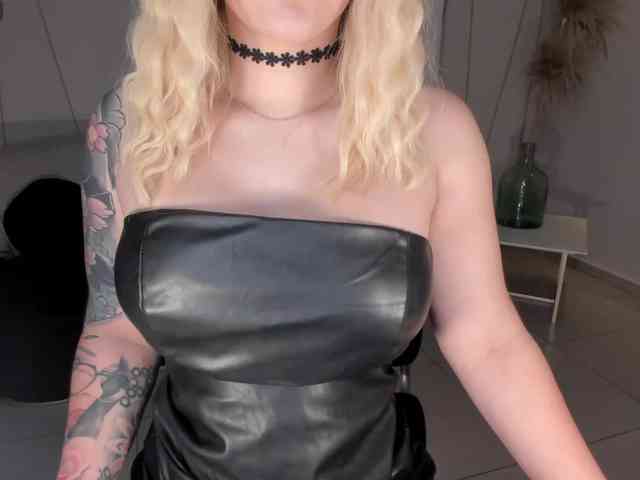 MadisonKane Live Webcam on BongaCams