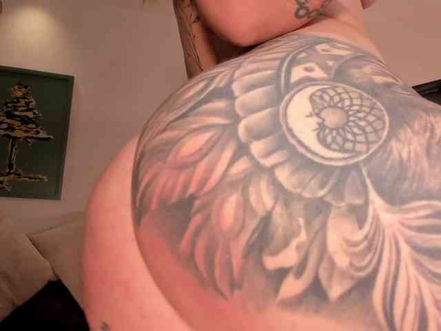 MadisonKane webcam