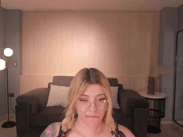 MadisonKane webcam
