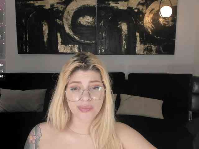 MadisonKane webcam