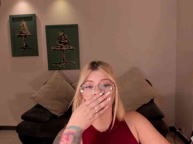 MadisonKane webcam