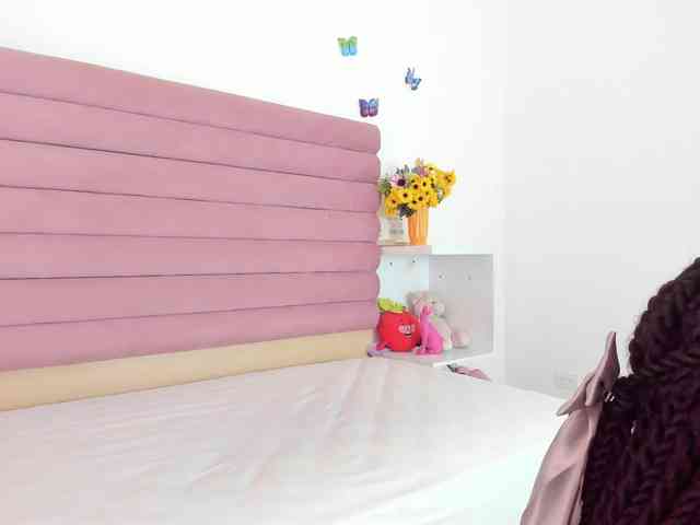 BellaShiny webcam