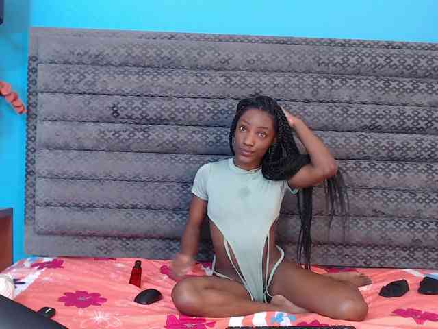 BellaShiny webcam