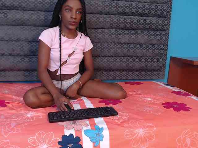 BellaShiny webcam