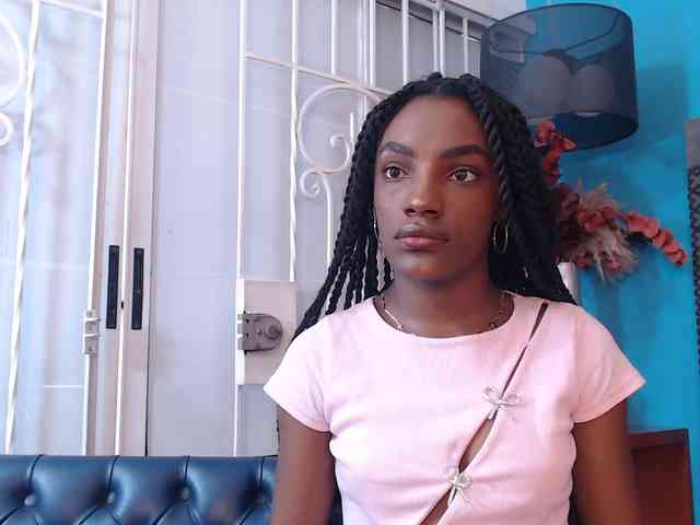 BellaShiny webcam