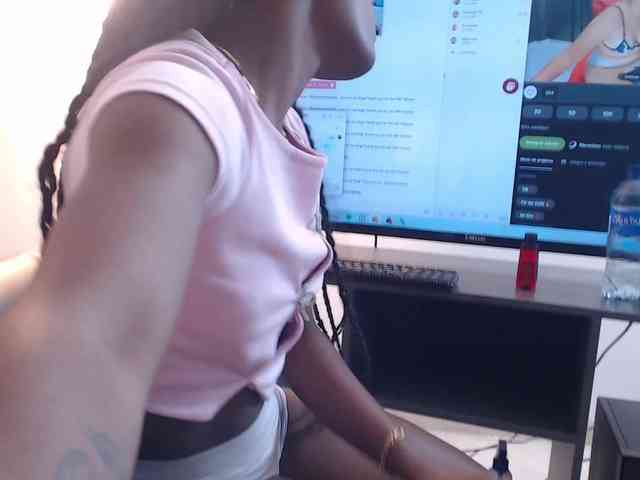BellaShiny webcam
