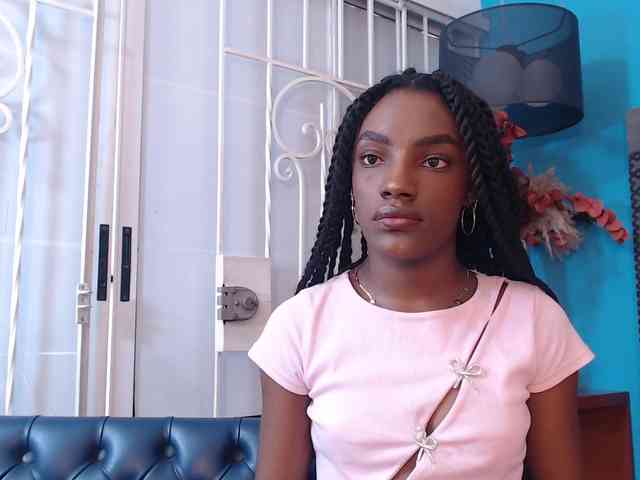 BellaShiny webcam