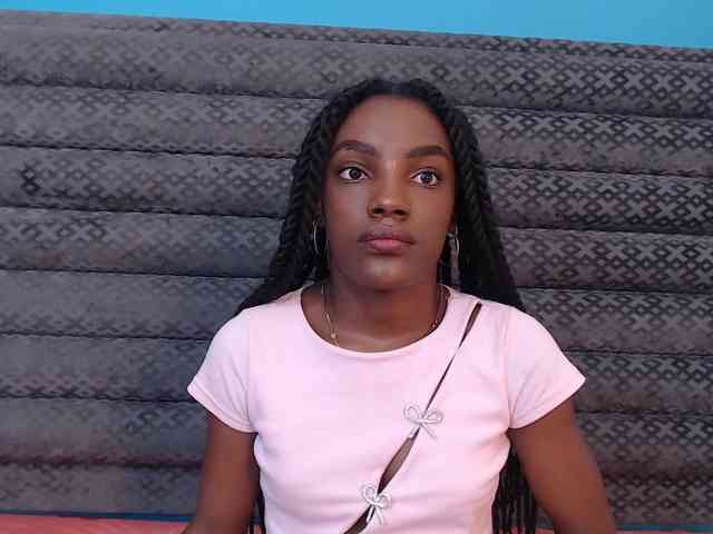 BellaShiny webcam
