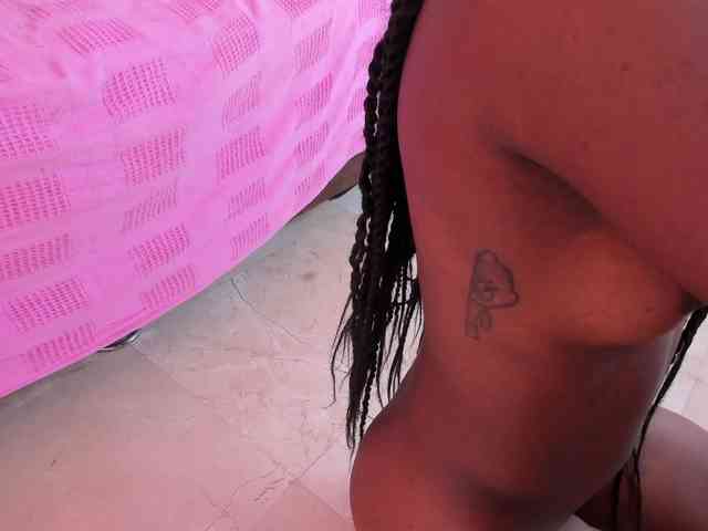 BellaShiny webcam