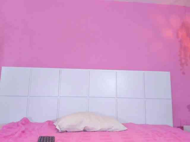 BellaShiny webcam