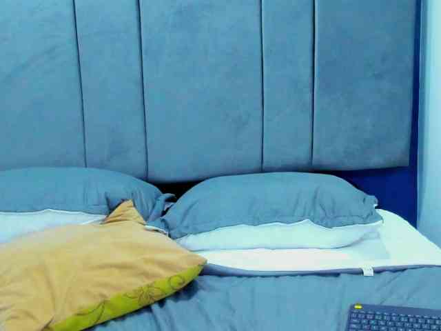 AliisonHott webcam
