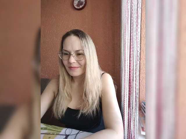 Angelicac's BongaCams show and profile