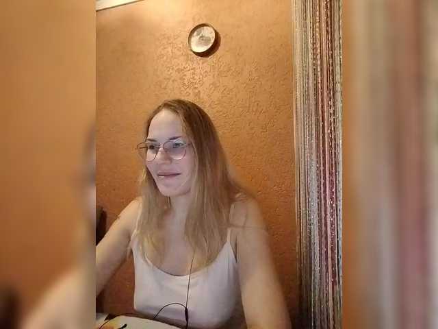 Angelicac's BongaCams show and profile