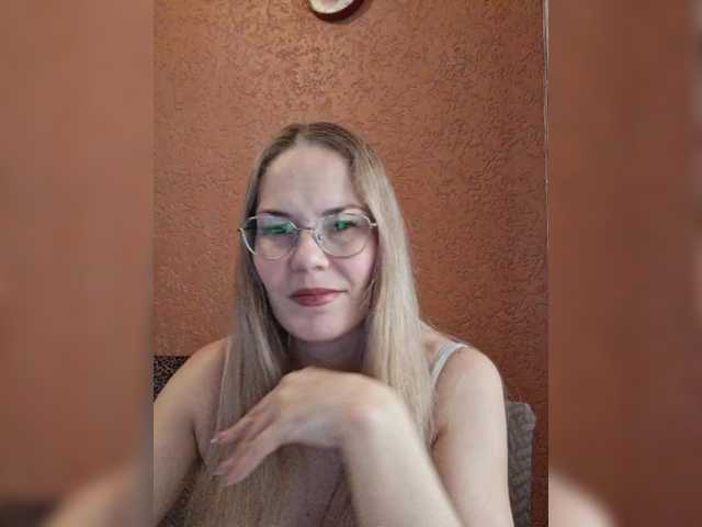 Angelicac's BongaCams show and profile