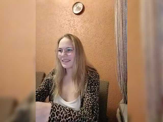 Angelicac's BongaCams show and profile