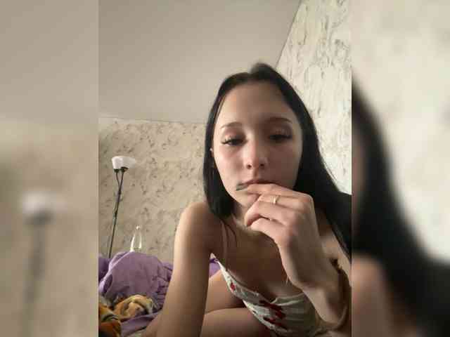 LillyGerrie webcam