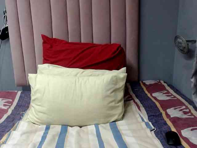 SweetDivaXX Live Webcam on BongaCams