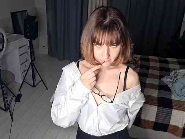 LesliRommel webcam