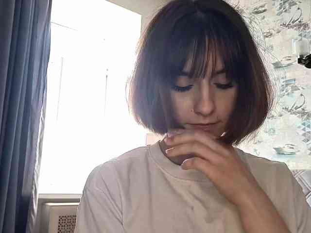 LesliRommel webcam