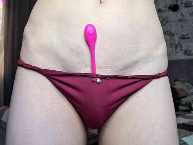 LesliRommel webcam
