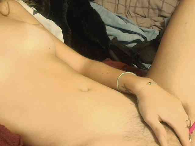 Sexydoll251 webcam