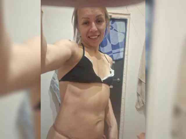 Helga-love webcam