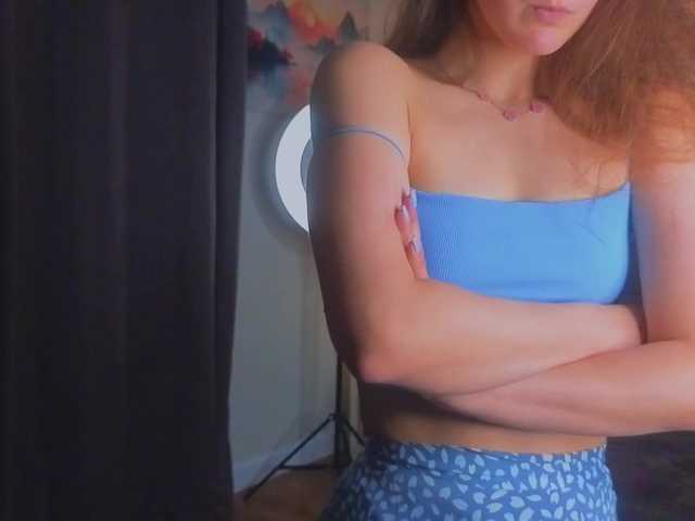 FoxFever's BongaCams show and profile