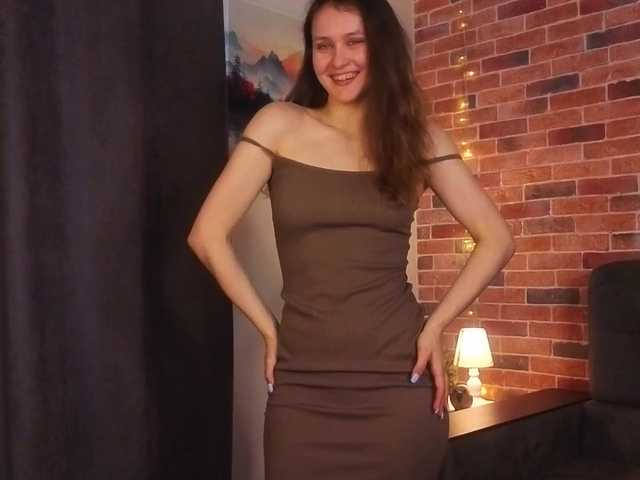 FoxFever's BongaCams show and profile