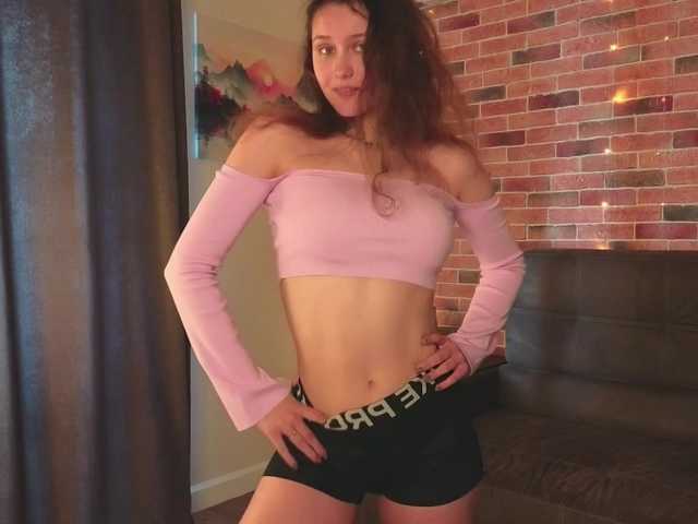 FoxFever's BongaCams show and profile