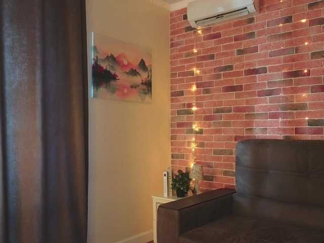 FoxFever's BongaCams show and profile