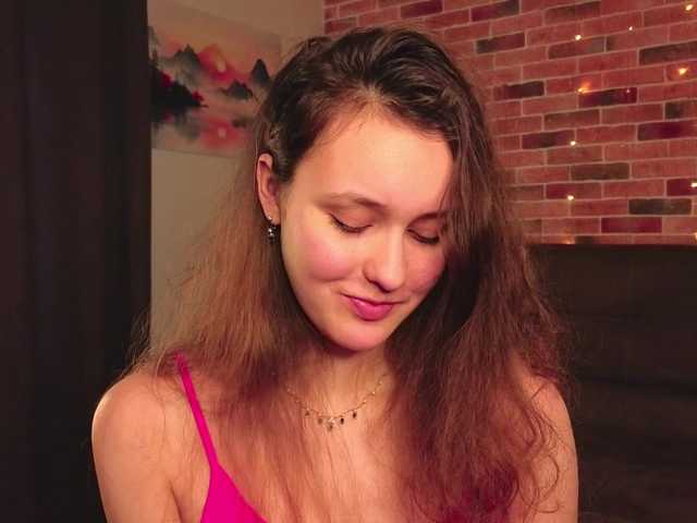 FoxFever's BongaCams show and profile