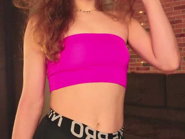 FoxFever Live Cam on BongaCams