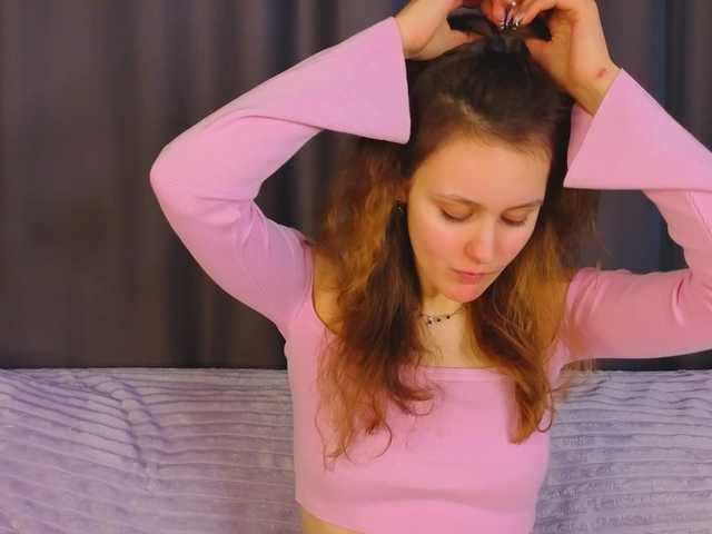 FoxFever's BongaCams show and profile