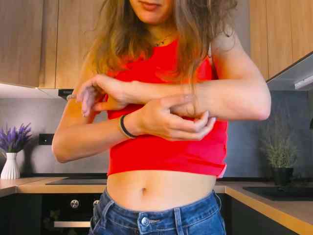 FoxFever Live Webcam on BongaCams