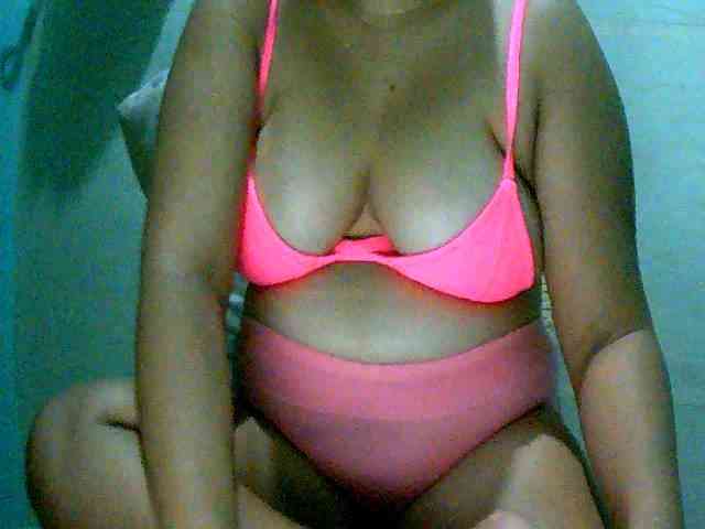 Sizzlinghotpussy webcam