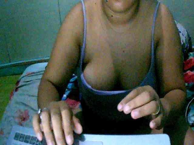 Sizzlinghotpussy webcam