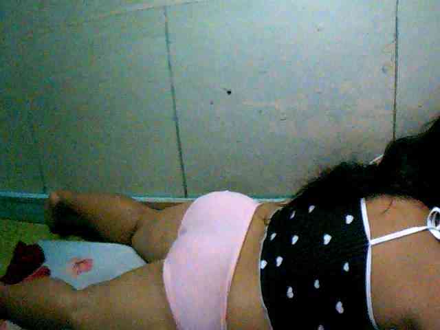 Sizzlinghotpussy webcam